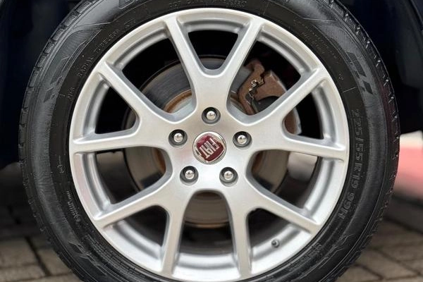 imagem-https://www.socarrao.com.br/sc-vehicle-images-prod/4452010/1793048900811-8608412_8_B_e97e51efa3.jpeg
