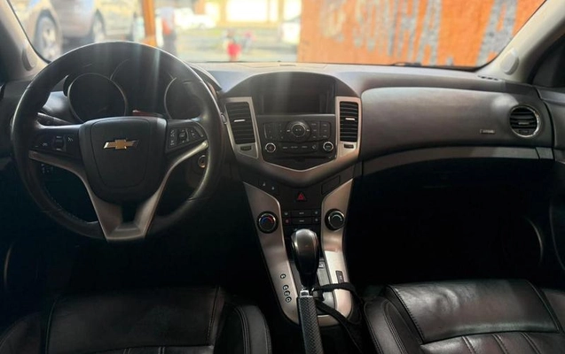 imagem-https://www.socarrao.com.br/sc-vehicle-images-prod/4452038/1793048992246-741821339