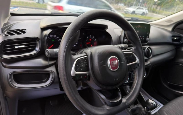 imagem-https://www.socarrao.com.br/sc-vehicle-images-prod/4452071/1793049228790-8606937_9_B_cf45eaa871.jpeg