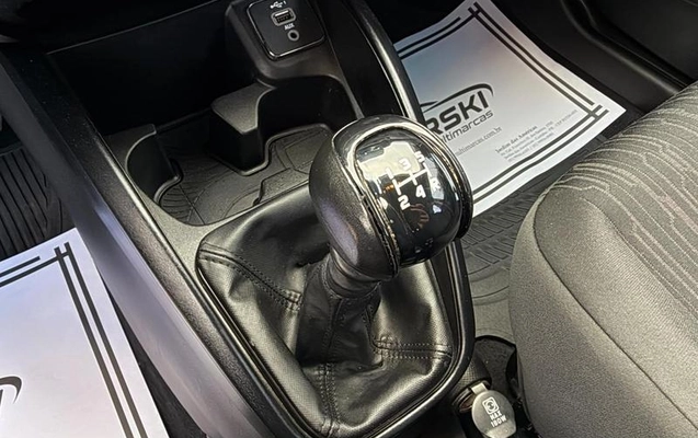 imagem-https://www.socarrao.com.br/sc-vehicle-images-prod/4452071/1793049228800-8606937_10_B_a15c052027.jpeg