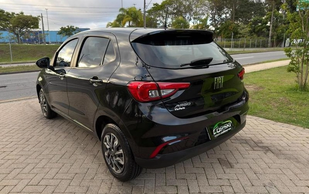 imagem-https://www.socarrao.com.br/sc-vehicle-images-prod/4452071/1793049228810-8606937_17_B_977aaef7ba.jpeg