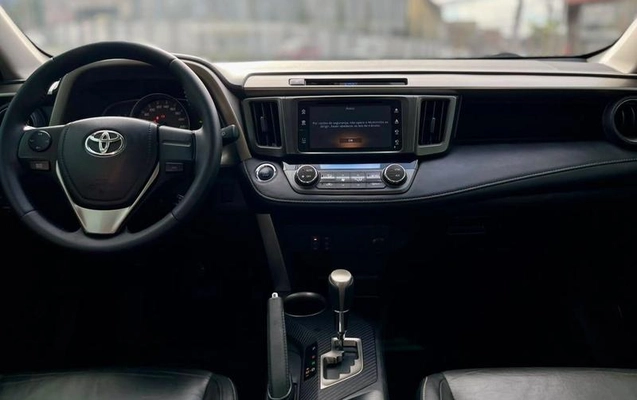 imagem-https://www.socarrao.com.br/sc-vehicle-images-prod/4452072/1793114051779-8603026_14_B_f63303718b.jpeg