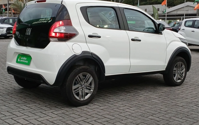 imagem-https://www.socarrao.com.br/sc-vehicle-images-prod/4452073/1793049225212-1_061338.jpg