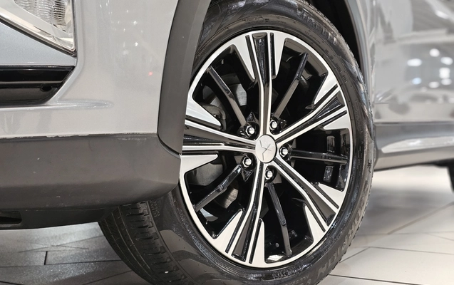 imagem-https://www.socarrao.com.br/sc-vehicle-images-prod/4452090/1793049405958-1_061128.jpg
