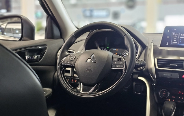 imagem-https://www.socarrao.com.br/sc-vehicle-images-prod/4452090/1793049405973-1_061148.jpg
