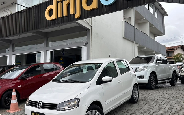 imagem-https://www.socarrao.com.br/sc-vehicle-images-prod/4452096/1793049483143-022fbfe8-1b76-45b3-820e-6fef938e97ec.jpeg