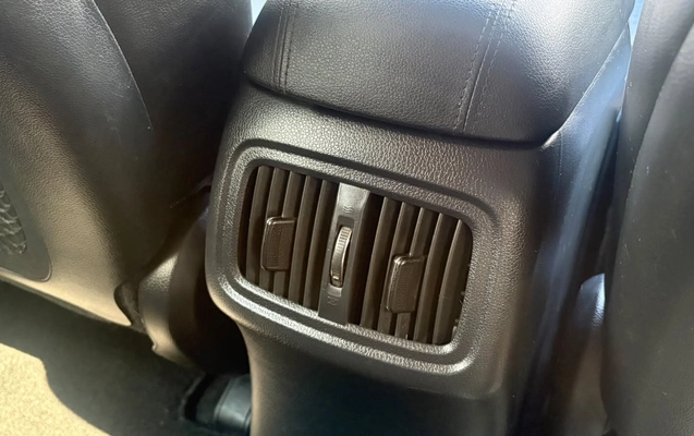 imagem-https://www.socarrao.com.br/sc-vehicle-images-prod/4452158/1793050001762-V2hhdHNBcHAgSW1hZ2UgMjAyNi0xMC0yNiBhdCAxNy4wMi4yNC5qcGVn.jpeg