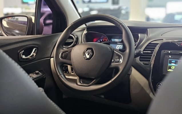 imagem-https://www.socarrao.com.br/sc-vehicle-images-prod/4452175/1793050167730-1_060810.jpg