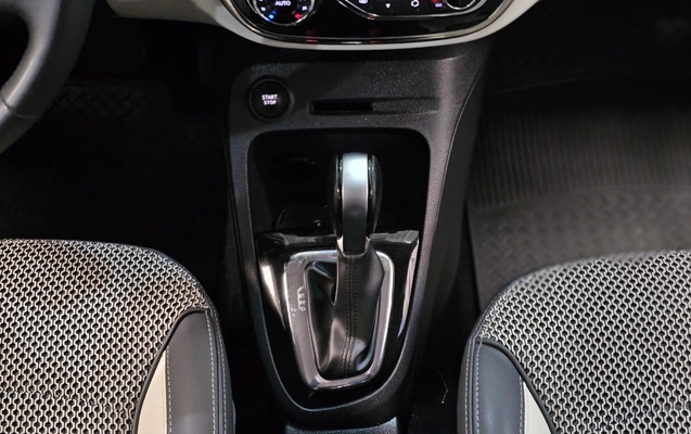 imagem-https://www.socarrao.com.br/sc-vehicle-images-prod/4452175/1793050167739-1_060821.jpg