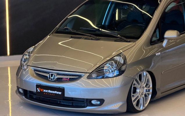 imagem-https://www.socarrao.com.br/sc-vehicle-images-prod/4452323/1793050965662-ed2c48ae-0f2d-48b1-a0df-5711b4d02ab1.jpg