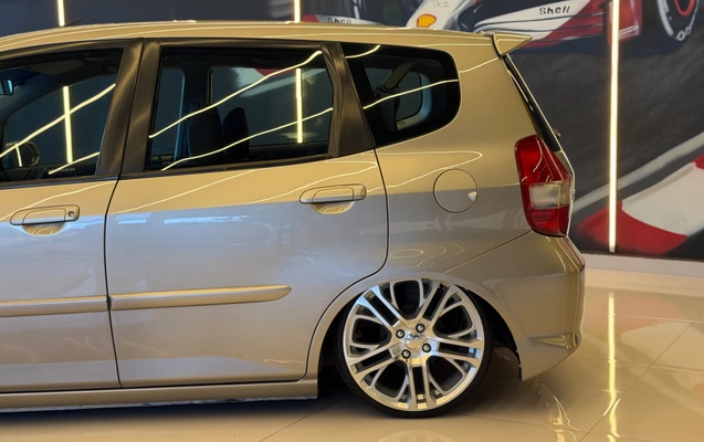 imagem-https://www.socarrao.com.br/sc-vehicle-images-prod/4452323/1793050965667-14fbaeac-8620-4f48-9b9c-f7262a664ee1.jpg