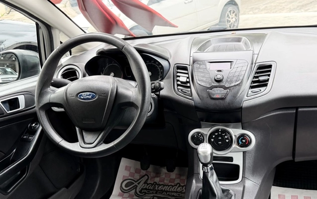 imagem-https://www.socarrao.com.br/sc-vehicle-images-prod/4452353/1793051288725-7_064930.jpg