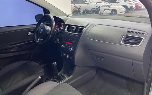 imagem-https://www.socarrao.com.br/sc-vehicle-images-prod/4452381/1793051531189-Zm90by0wNy5qcGc.jpg