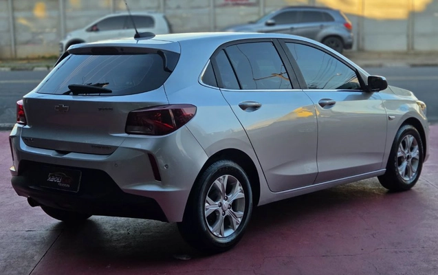 imagem-https://www.socarrao.com.br/sc-vehicle-images-prod/4452392/1793051638697-gb-76da8a4.jpg