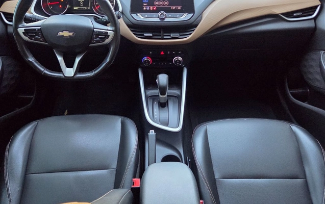 imagem-https://www.socarrao.com.br/sc-vehicle-images-prod/4452392/1793051638715-gb-e831724.jpg