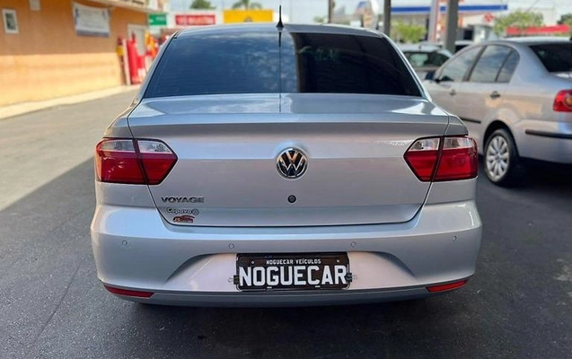 imagem-https://www.socarrao.com.br/sc-vehicle-images-prod/4452449/1793051788890-8608640_13_B_22a59a0c81.jpeg