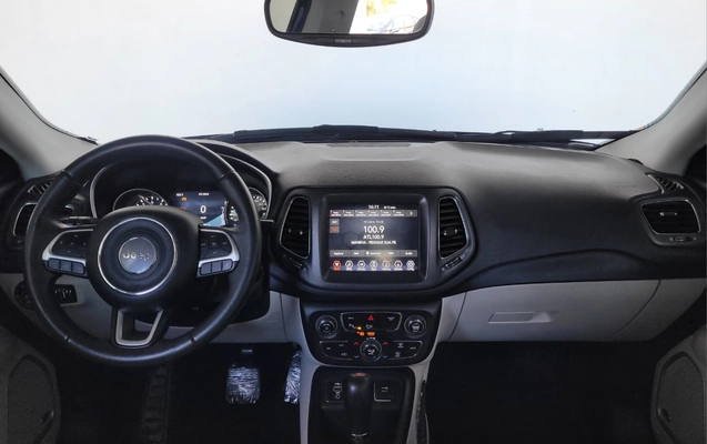 imagem-https://www.socarrao.com.br/sc-vehicle-images-prod/4452669/1793052160515-003_b76610b24e7c3da12c56f1fce3d3a7f0.jpg