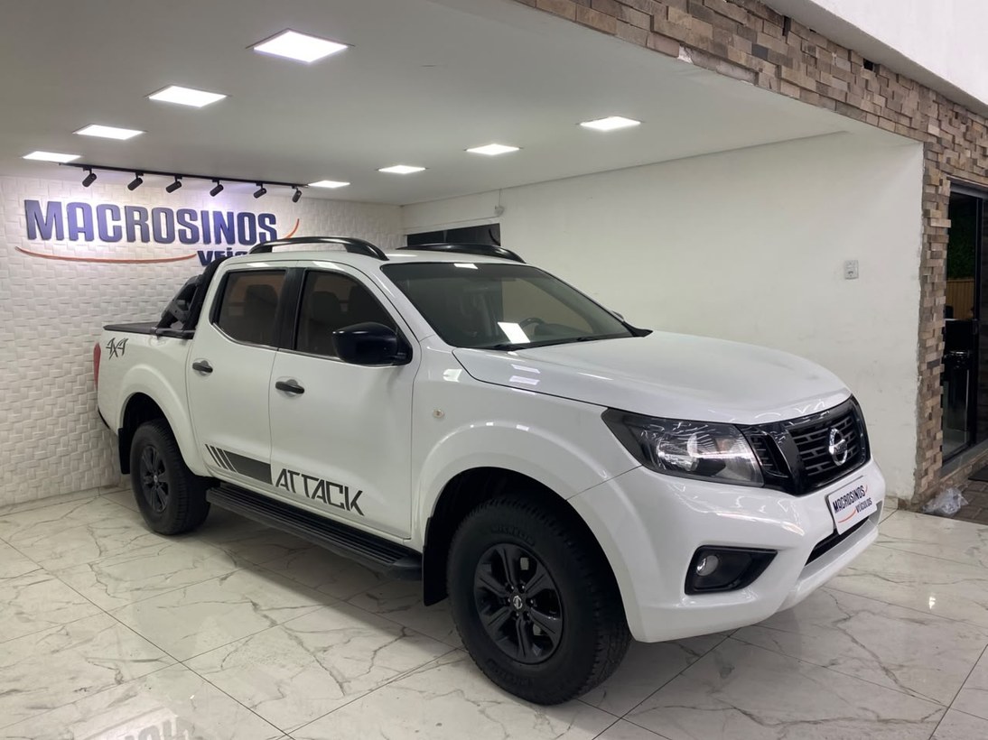 Nissan Frontier 2020 Branco — foto 1 de 3
