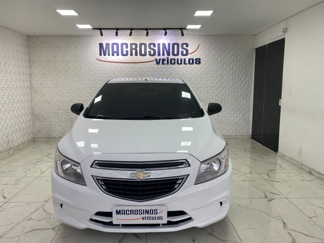imagem-https://www.socarrao.com.br/sc-vehicle-images-prod/4452755/1793052472880-Zm90by0wNS5qcGc.jpg
