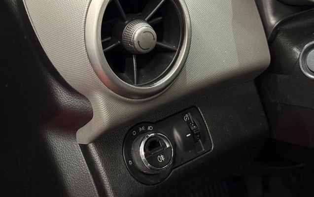 imagem-https://www.socarrao.com.br/sc-vehicle-images-prod/4453080/1793054795544-8608628_4_B_906aeff2be.jpeg