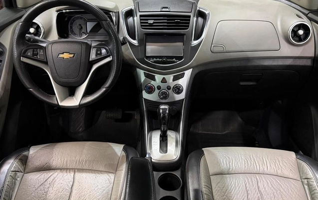 imagem-https://www.socarrao.com.br/sc-vehicle-images-prod/4453091/1793054927263-8604430_17_B_b653f784d4.jpeg
