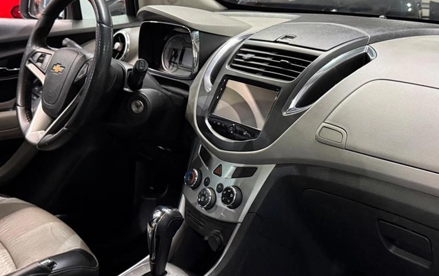 imagem-https://www.socarrao.com.br/sc-vehicle-images-prod/4453091/1793054927264-8604430_16_B_88a90b8c4e.jpeg