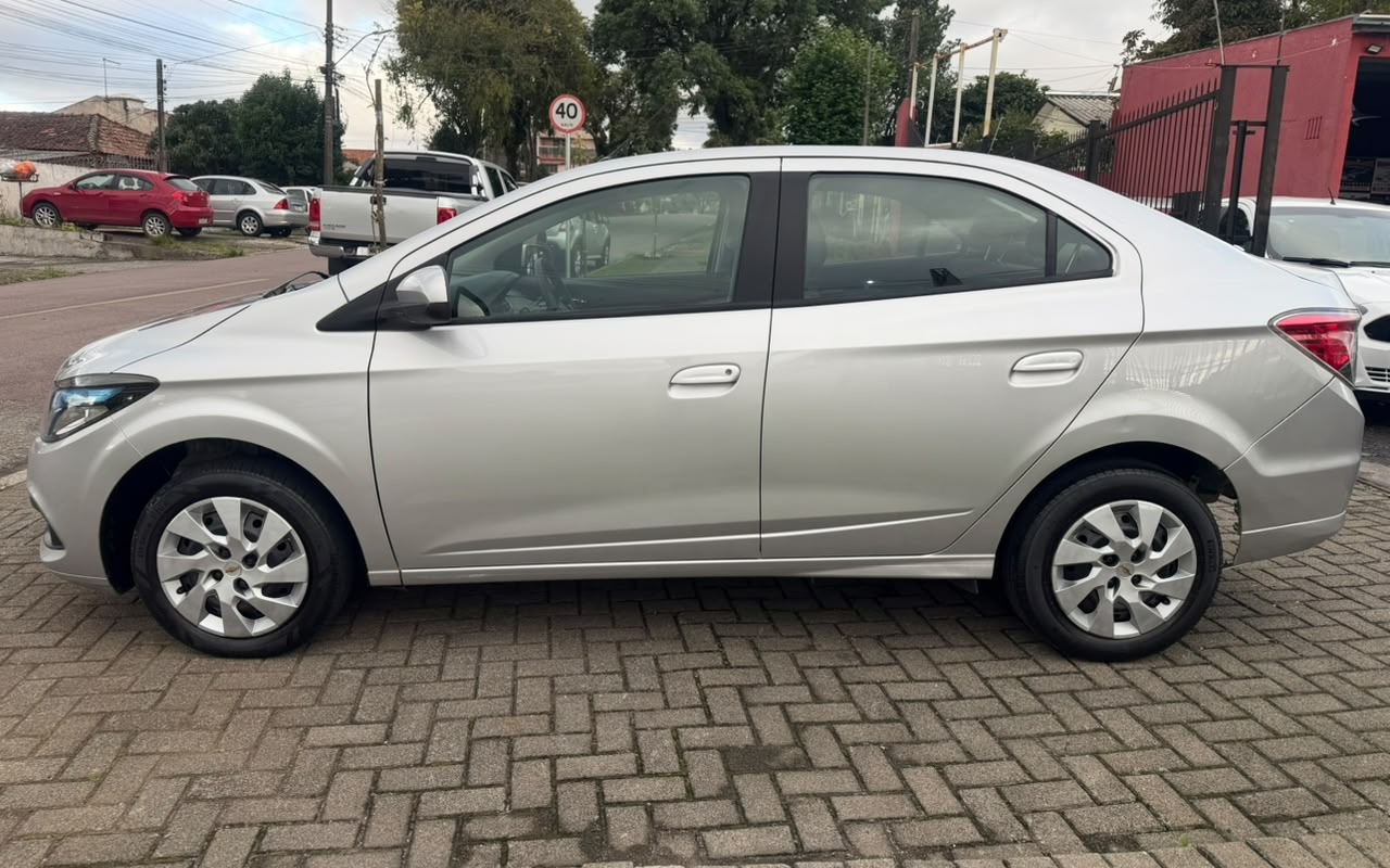 imagem-https://www.socarrao.com.br/sc-vehicle-images-prod/4453950/1793063131402-V2hhdHNBcHAgSW1hZ2UgMjAyNi0xMC0yNiBhdCAxOC4wNi4yNSAoMikuanBlZw.jpeg
