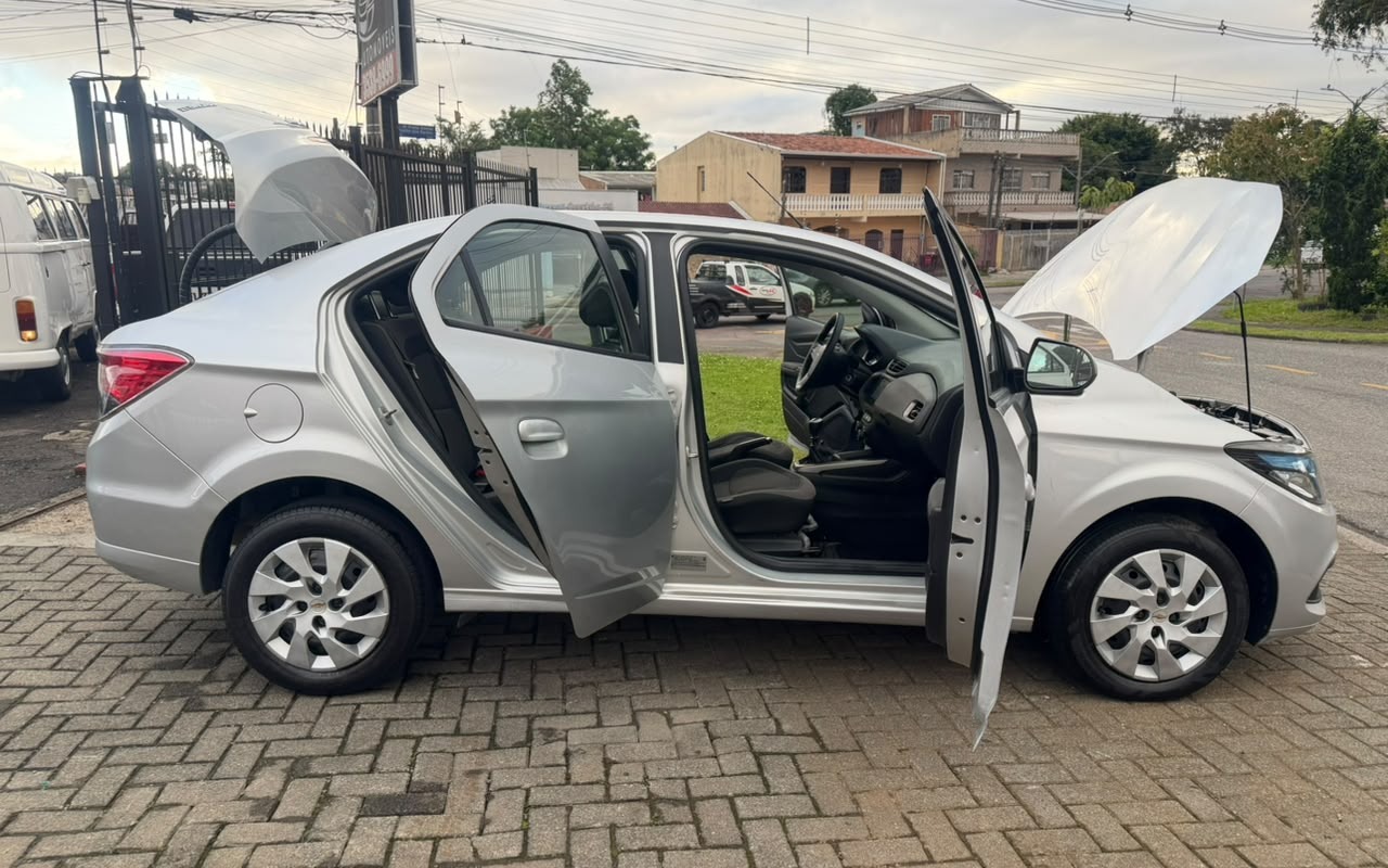 imagem-https://www.socarrao.com.br/sc-vehicle-images-prod/4453950/1793063132073-V2hhdHNBcHAgSW1hZ2UgMjAyNi0xMC0yNiBhdCAxOC4wNi4yNyAoMSkuanBlZw.jpeg