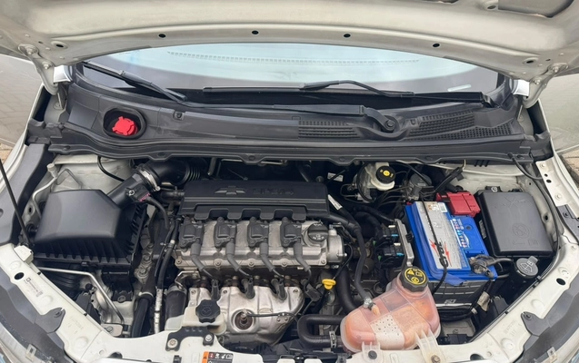 imagem-https://www.socarrao.com.br/sc-vehicle-images-prod/4453950/1793063132219-V2hhdHNBcHAgSW1hZ2UgMjAyNi0xMC0yNiBhdCAxOC4wNi4yNyAoMykuanBlZw.jpeg