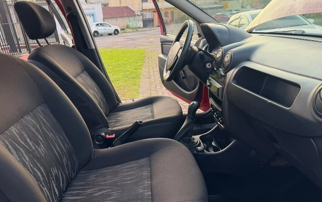 imagem-https://www.socarrao.com.br/sc-vehicle-images-prod/4454051/1793064269895-V2hhdHNBcHAgSW1hZ2UgMjAyNi0xMC0yMSBhdCAxOS4zOC4xOSAoMykuanBlZw.jpeg