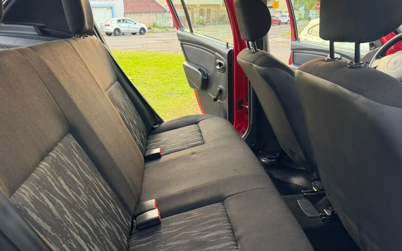 imagem-https://www.socarrao.com.br/sc-vehicle-images-prod/4454051/1793064270262-V2hhdHNBcHAgSW1hZ2UgMjAyNi0xMC0yMSBhdCAxOS4zOC4yMC5qcGVn.jpeg
