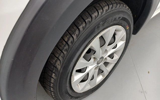 imagem-https://www.socarrao.com.br/sc-vehicle-images-prod/4454817/1793072823551-1_064841.jpg