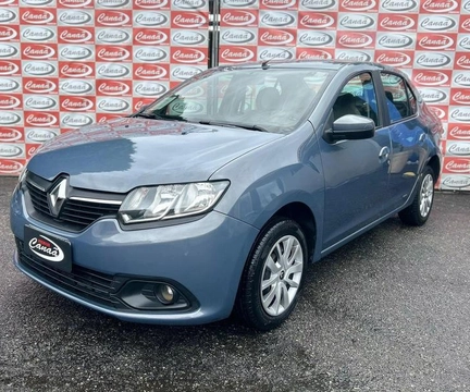 Renault Logan 2015 Cinza — foto 1 de 3