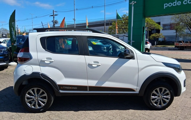 imagem-https://www.socarrao.com.br/sc-vehicle-images-prod/4455187/1793074197753-2_051510.jpg