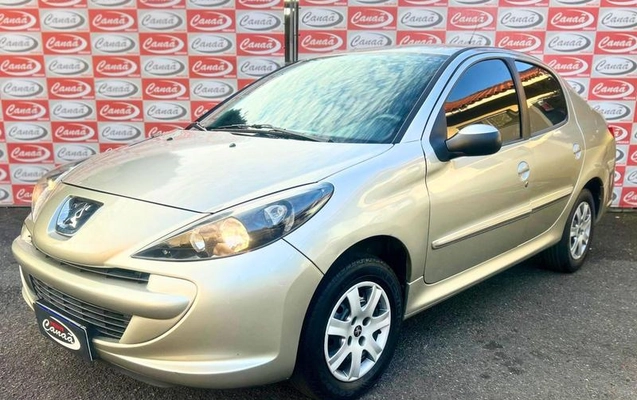 imagem-https://www.socarrao.com.br/sc-vehicle-images-prod/44552/1789166764817-7246840_11_B_92f4ac50e7.jpeg