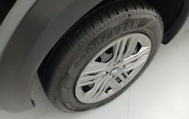 imagem-https://www.socarrao.com.br/sc-vehicle-images-prod/4455537/1793074861804-2_020931.jpg