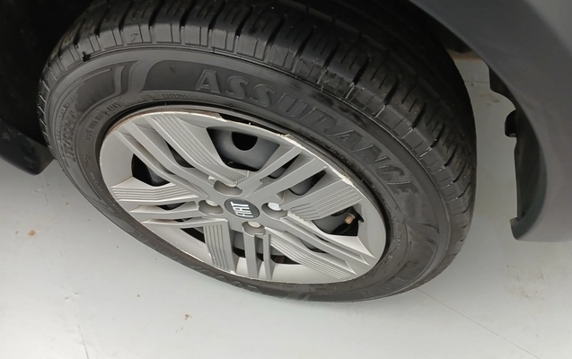 imagem-https://www.socarrao.com.br/sc-vehicle-images-prod/4455537/1793074861805-2_020932.jpg