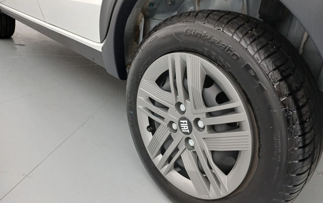 imagem-https://www.socarrao.com.br/sc-vehicle-images-prod/4455543/1793074870455-2_020055.jpg