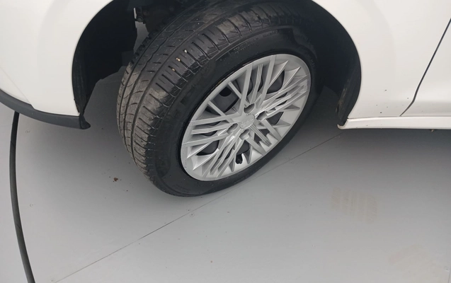 imagem-https://www.socarrao.com.br/sc-vehicle-images-prod/4455553/1793074885084-2_120937.jpg