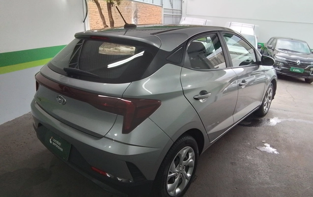 imagem-https://www.socarrao.com.br/sc-vehicle-images-prod/4456231/1793076339639-1_023351.jpg