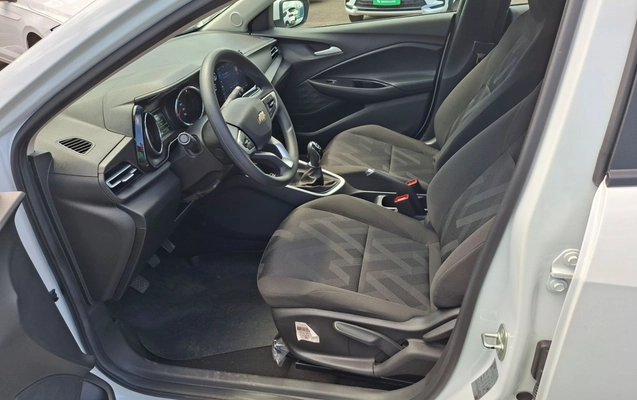 imagem-https://www.socarrao.com.br/sc-vehicle-images-prod/4456626/1793077999440-1_105150.jpg