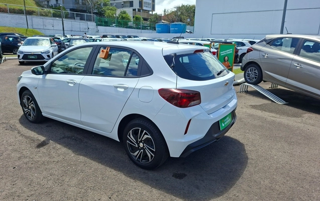 imagem-https://www.socarrao.com.br/sc-vehicle-images-prod/4456671/1793078031567-1_111103.jpg
