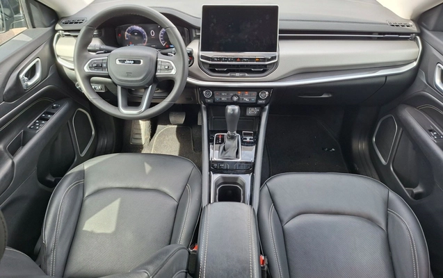imagem-https://www.socarrao.com.br/sc-vehicle-images-prod/4456677/1793078035121-2_095018.jpg