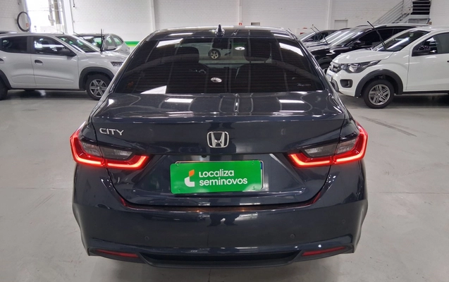imagem-https://www.socarrao.com.br/sc-vehicle-images-prod/4456981/1793079086775-1_023652.jpg