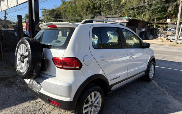 imagem-https://www.socarrao.com.br/sc-vehicle-images-prod/4457278/1793098260837-003_8eedeb9d5d2a8e603ed6ec3858fa44ca.jpg