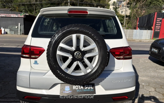 imagem-https://www.socarrao.com.br/sc-vehicle-images-prod/4457278/1793098260839-003_93780f89e691d83d65cde2e38104d59e.jpg