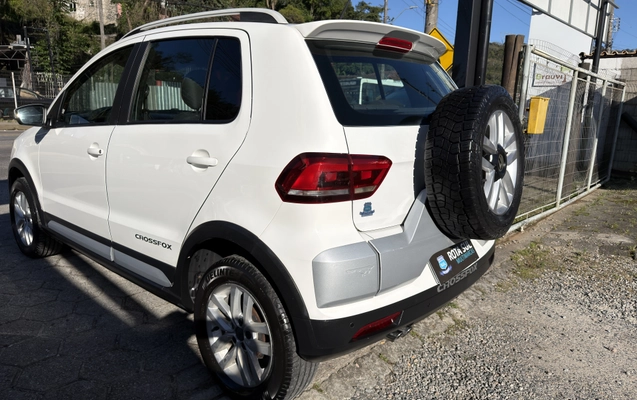 imagem-https://www.socarrao.com.br/sc-vehicle-images-prod/4457278/1793098260841-003_c3dfd06bb7dd1ba58daa611d4df141b1.jpg