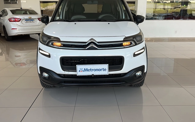 imagem-https://www.socarrao.com.br/sc-vehicle-images-prod/4457291/1793101111857-3f38bada-29c7-4d4a-9f9e-647342fcc3da.jpg