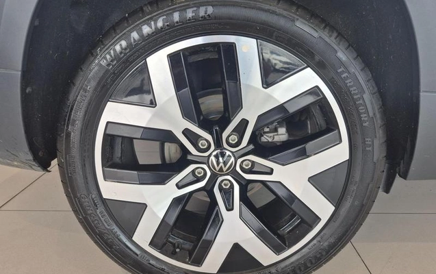 imagem-https://www.socarrao.com.br/sc-vehicle-images-prod/4457325/1793101758877-8608848_11_B_7e273691de.jpeg