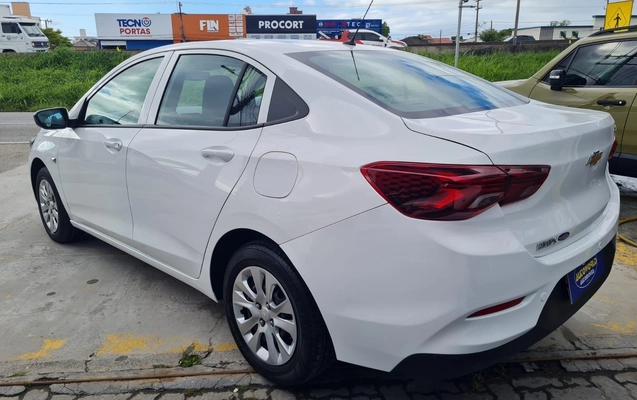 imagem-https://www.socarrao.com.br/sc-vehicle-images-prod/4457358/1793101956263-1bb6b6b24eed415eba7e7ca2ded7b776_1793101944903.jpg